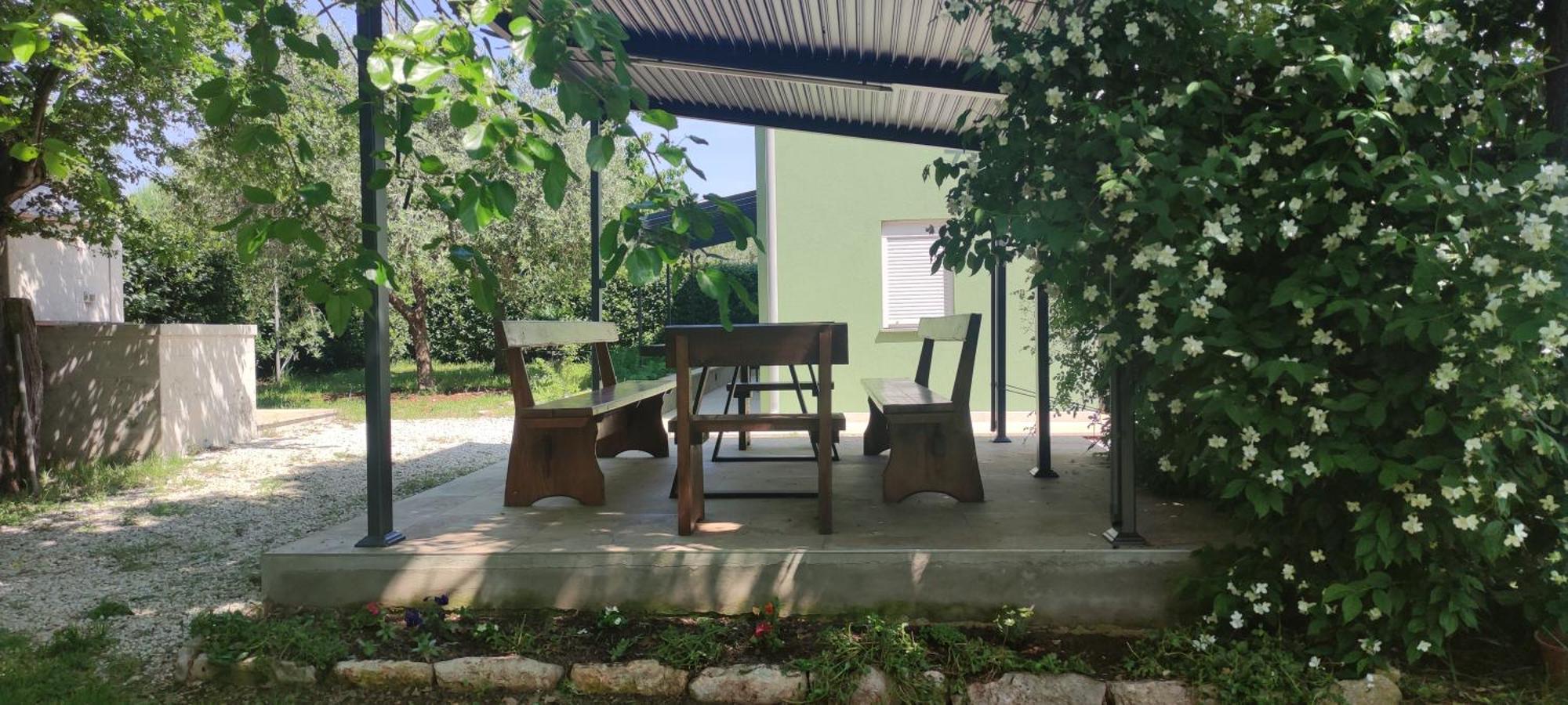 Apartment Greeny Galizana ภายนอก รูปภาพ