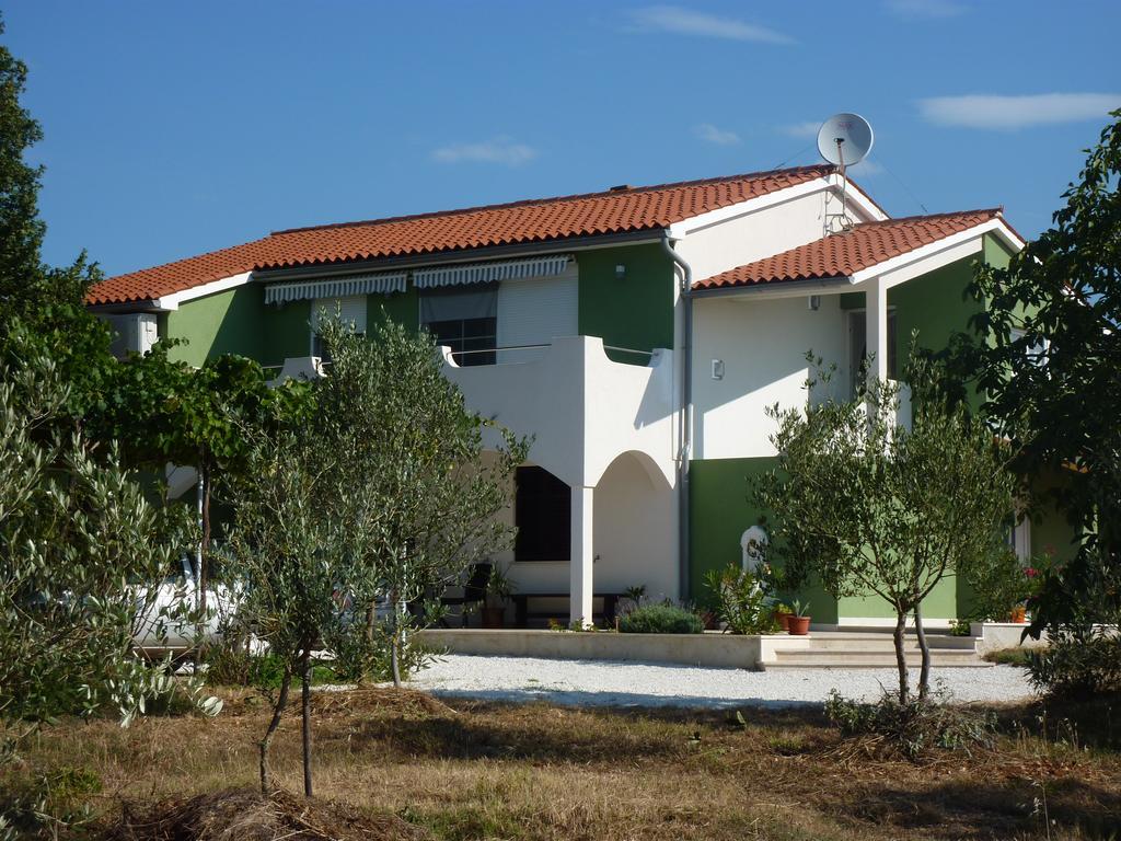 Apartment Greeny Galizana ภายนอก รูปภาพ